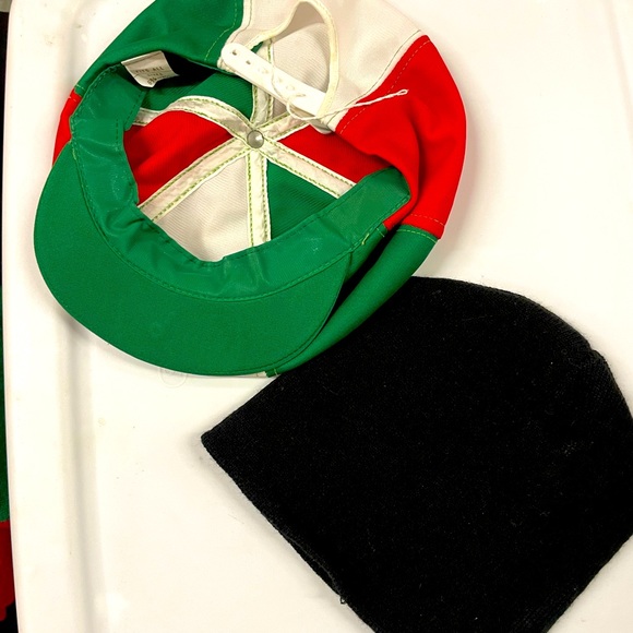 Ciao Bella Italia Woman’s Winter Beanie And Vintage Italia Adjustable Unisex Cap - Picture 4 of 6